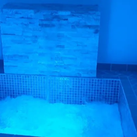 La Moreria Y Su Jacuzzi Holiday home