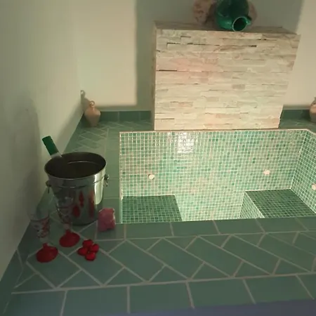 La Moreria Y Su Jacuzzi Holiday home *